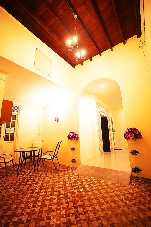 The Myth - Sud Sathorn Bed & Breakfast Bangkok Exterior photo